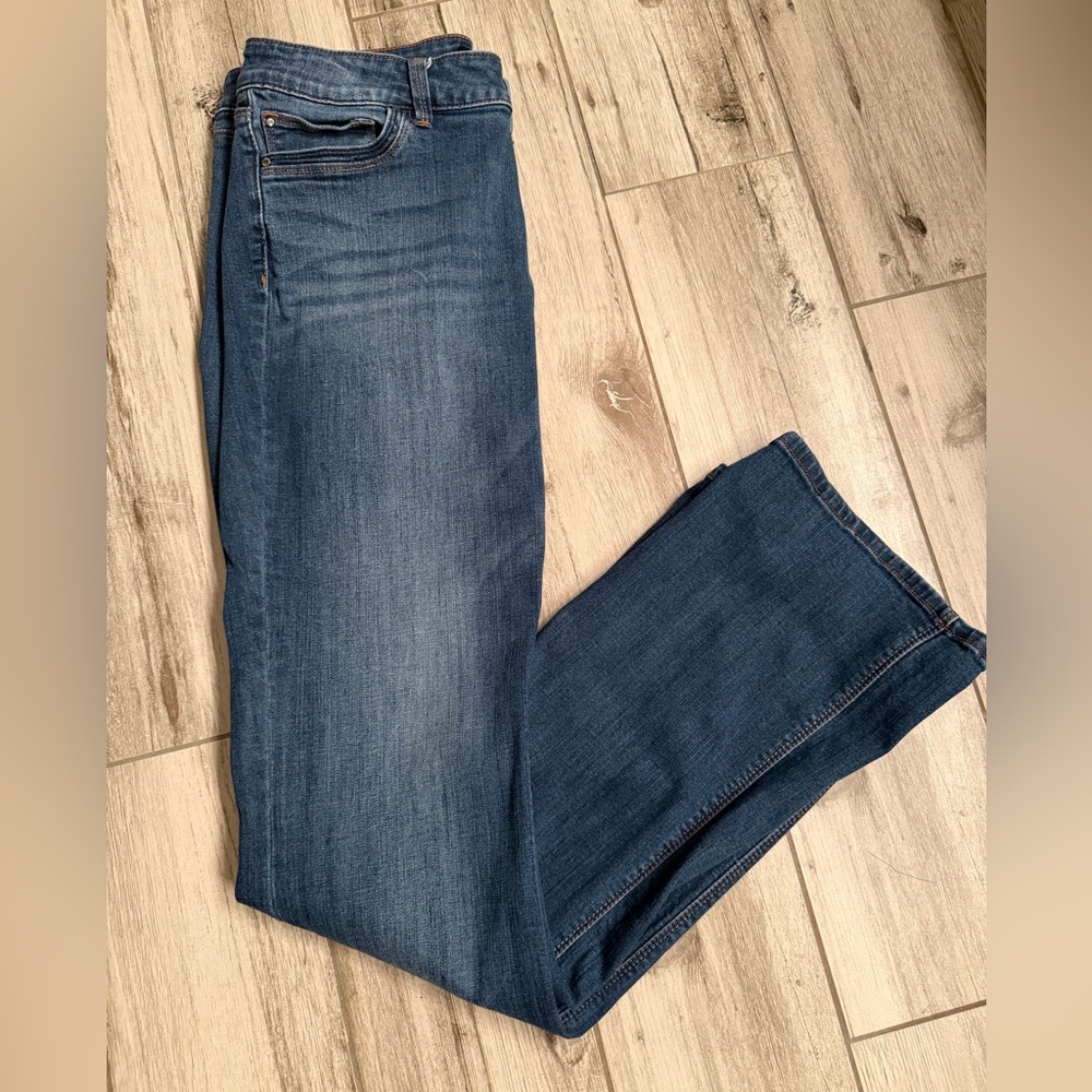 WHBM Women’s Contour Bootcut Jeans